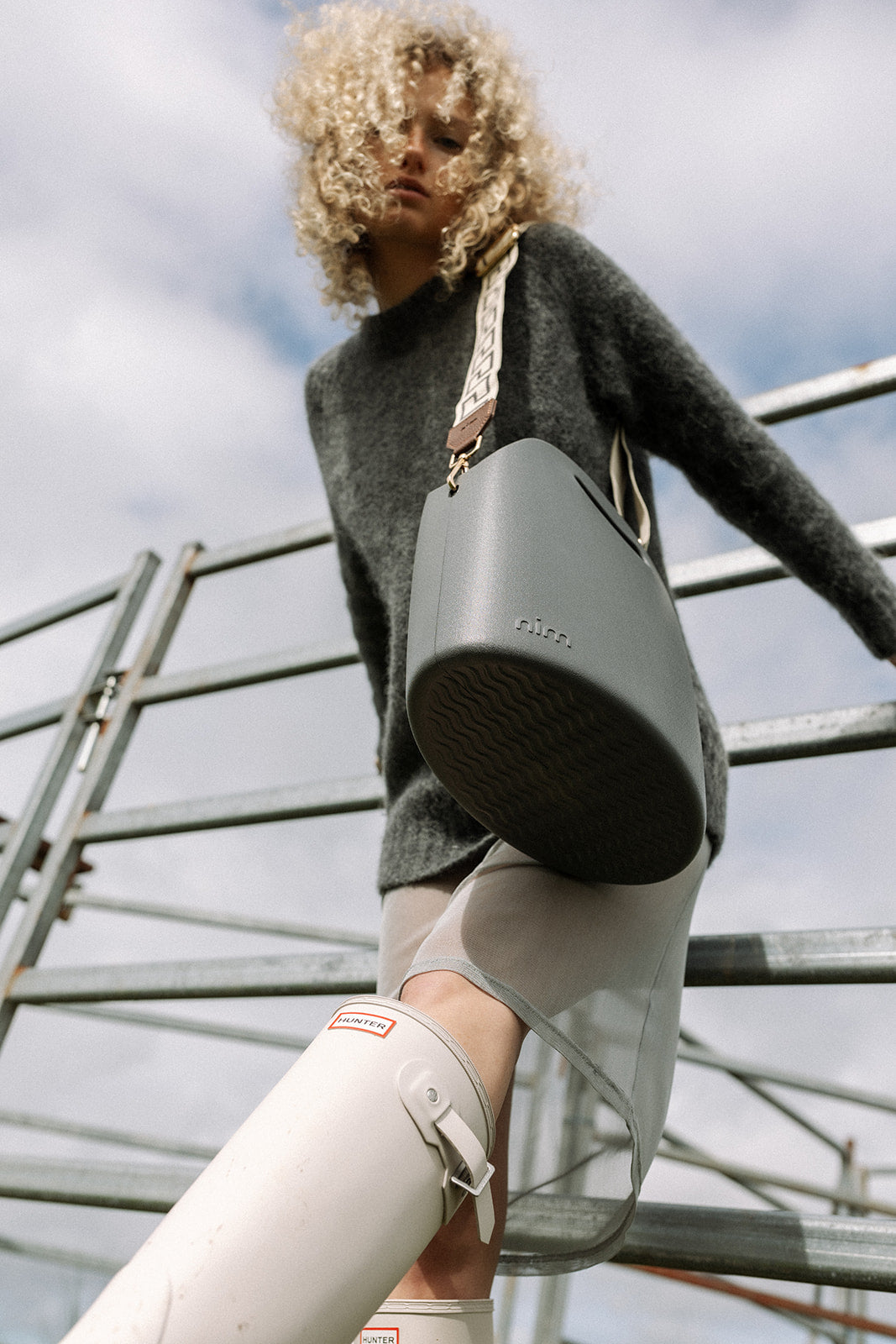 Shoulder Strap - Bone/Charcoal Key