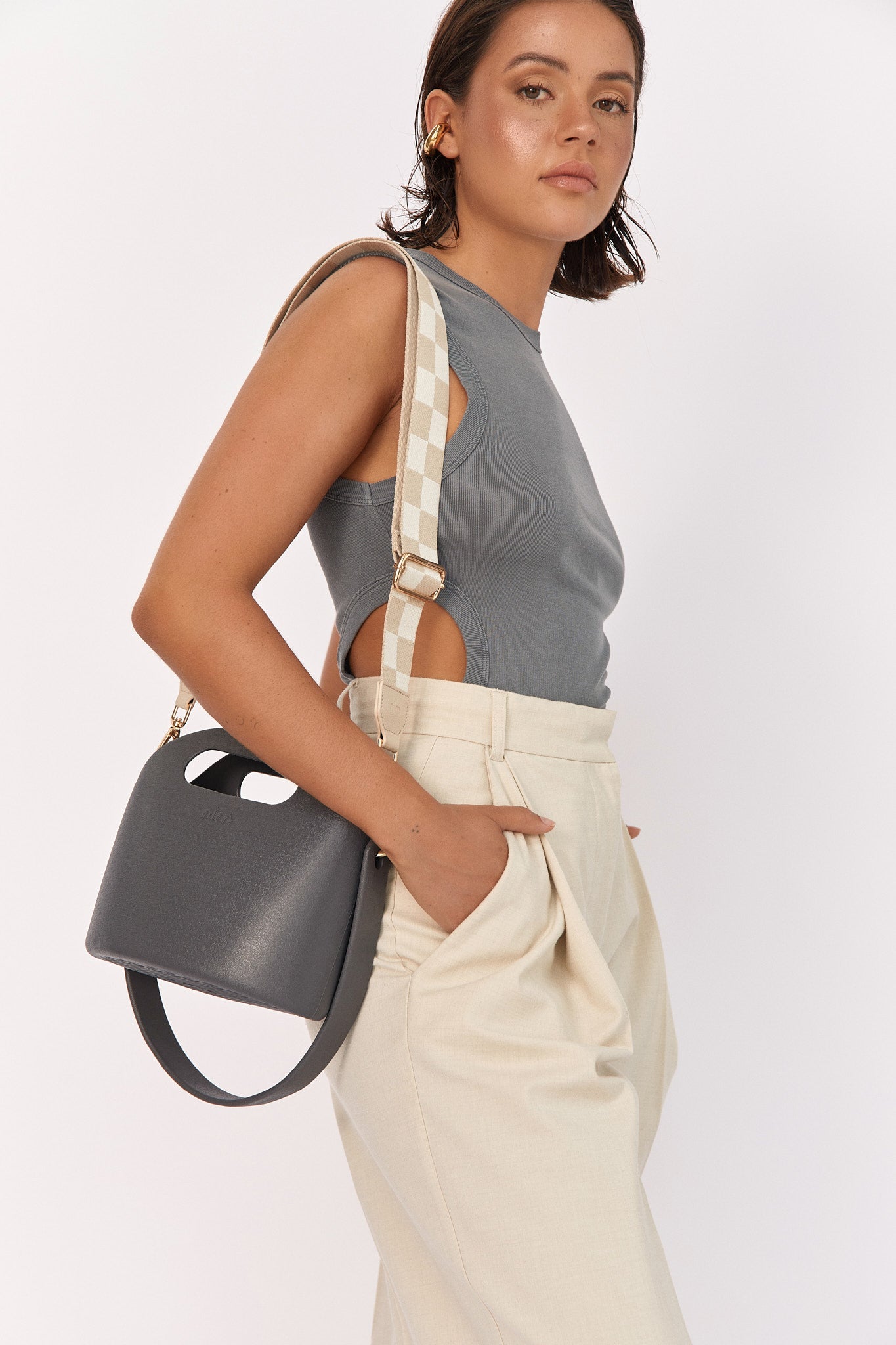 BB Mini Charcoal + FREE Strap